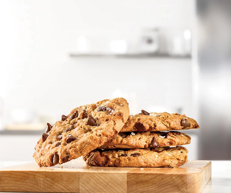 Salted Caramel & Chocolate Cookie
